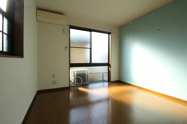 アムールKTTMの物件内観写真